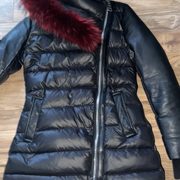 STUNNING 🤩 NICOLE BENISTI/NB SERIES PUFFER JACKET!